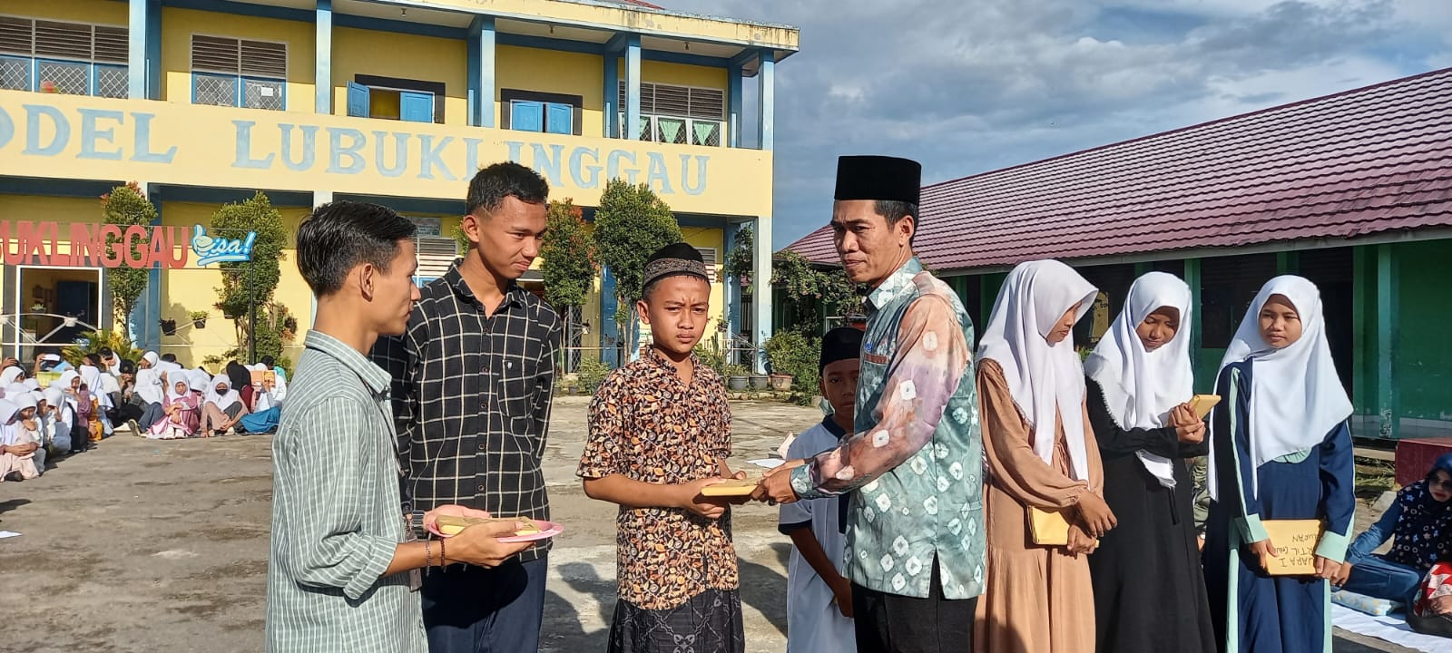 Pemenang lomba gebyar ramadhan SMP negeri 5 LLG tahun 2023