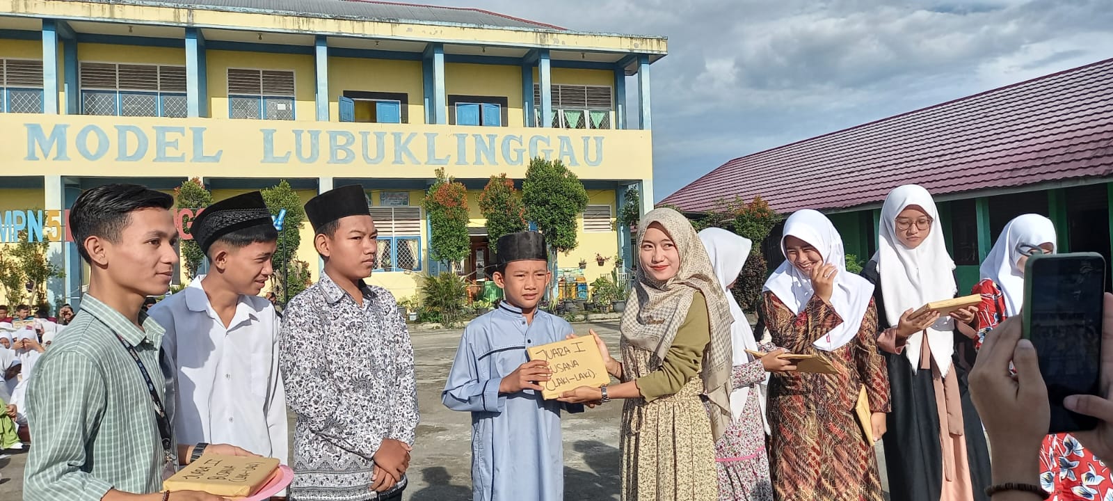 Pemenang lomba gebyar ramadhan SMP negeri 5 LLG tahun 2023